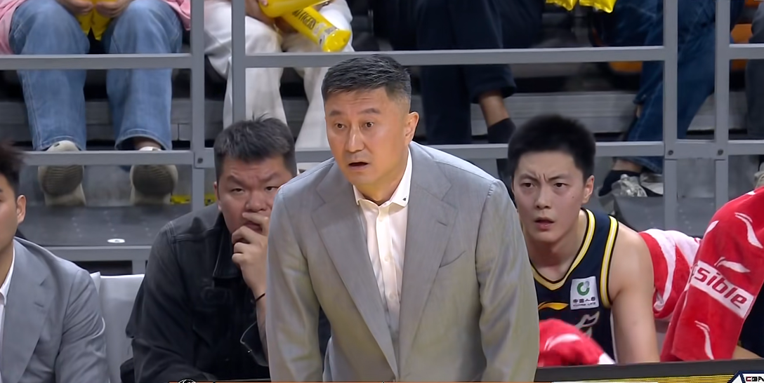 Kaiyun Sports-开云体育-惨败16分广东输在哪？京媒一针见血，沪媒护短，粤媒却在避重就轻